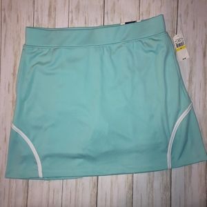 IZOD Golf Women's Skort-Mint- Pleated New- Medium